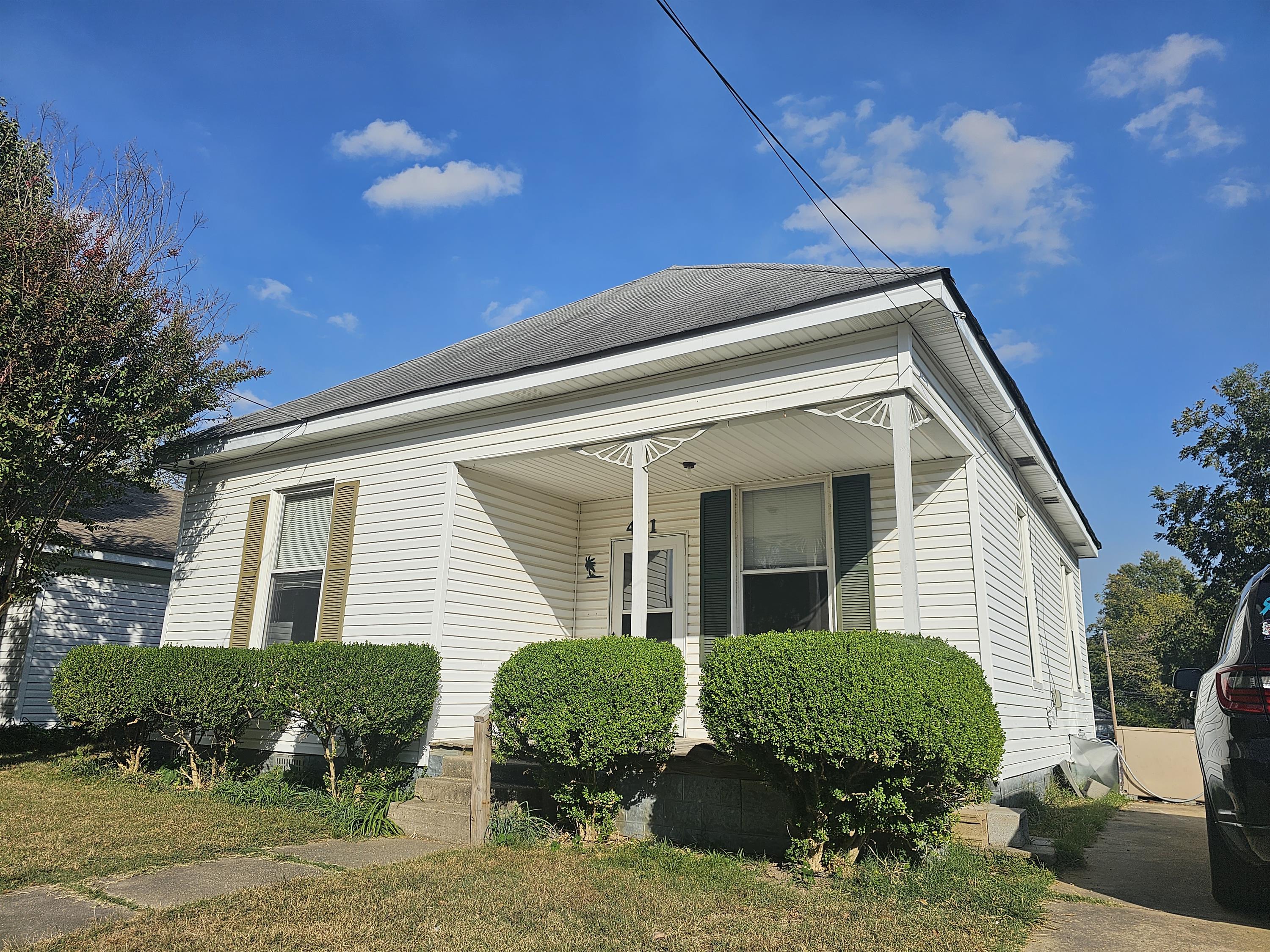 411 N 4Th St 94 - etcw6oz